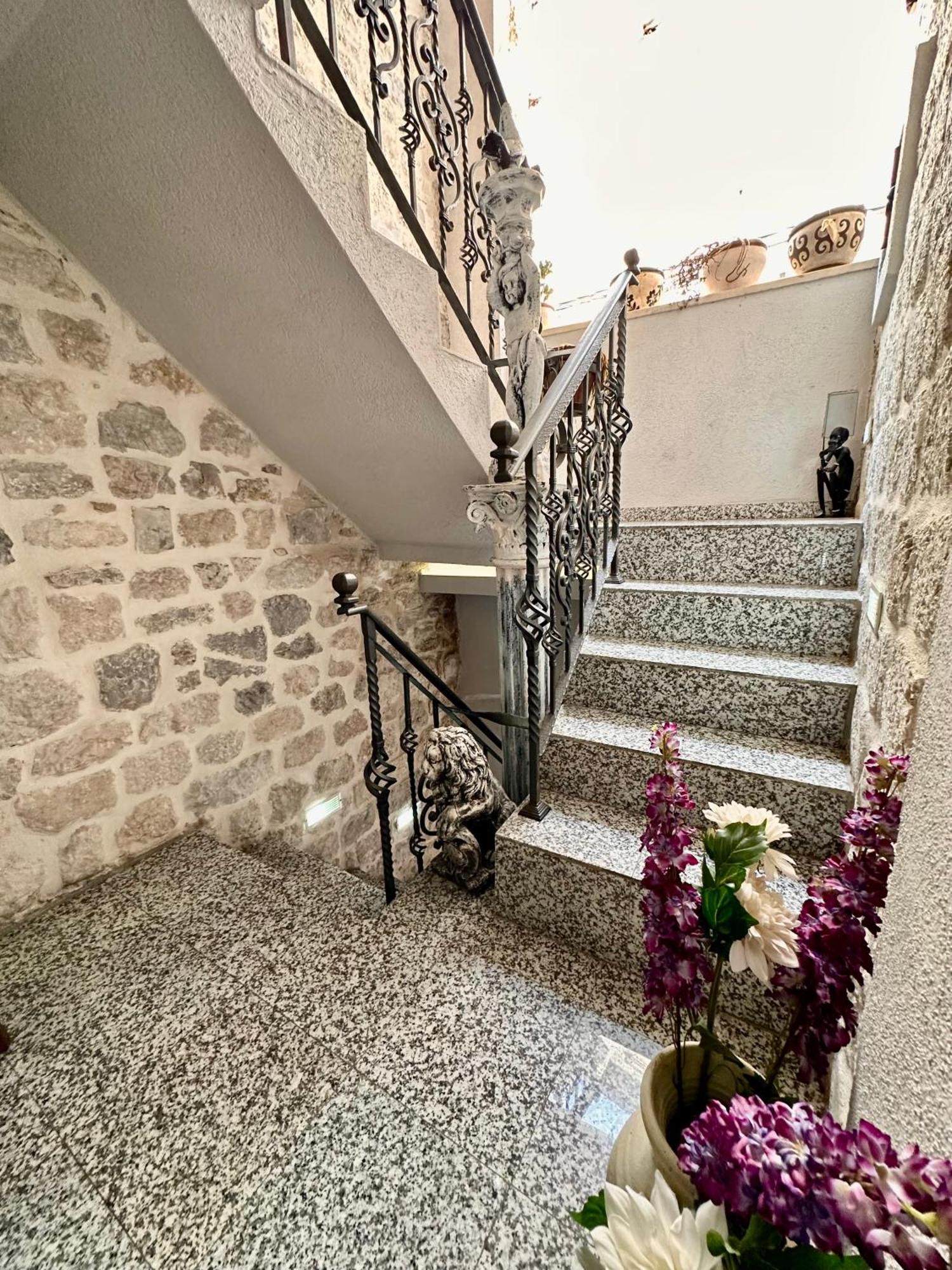 Novi Svet Daire Kotor Dış mekan fotoğraf